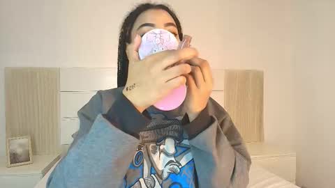 Snapshot of tamara_walter chatting on February 25, 2026, 3:21 pm Tamara online show from February 25, 2026, 3:21 pm