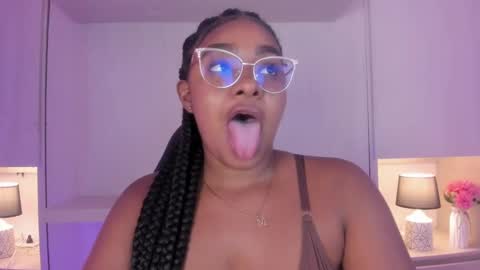 Tami online show from October 8, 2025, 9:56 pm