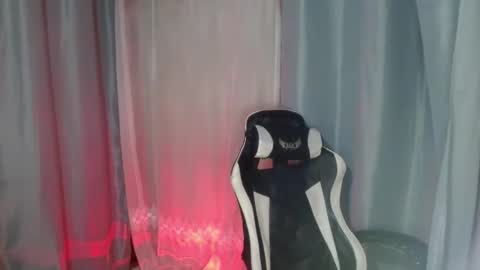 tamera_cummer0969 online show from January 11, 2025, 7:05 pm