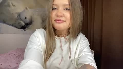 Stefani online show from May 26, 2026, 2:02 pm