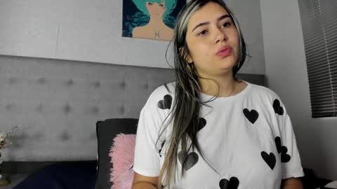 Snapshot of tami_vega chatting on December 17, 2024, 11:28 am Tamy Vega online show from December 17, 2024, 11:28 am