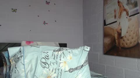 Snapshot of tami_vega chatting on March 3, 2025, 11:44 am Tamy Vega online show from March 3, 2025, 11:44 am