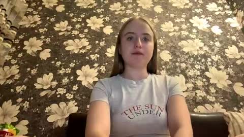 Karina online show from May 24, 2026, 6:02 pm