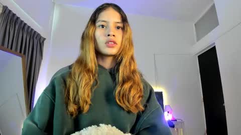 Snapshot of tamy_edwards chatting on October 12, 2025, 12:15 pm Tamy online show from October 12, 2025, 12:15 pm