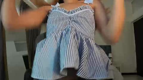 Snapshot of tamy_edwards chatting on November 2, 2025, 2:08 pm Tamy online show from November 2, 2025, 2:08 pm