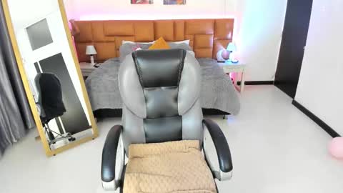 Tamy  online show from February 21, 2026, 8:21 pm