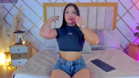 Snapshot of tamy_honey chatting on September 28, 2025, 11:21 pm Tamy online show from September 28, 2025, 11:21 pm