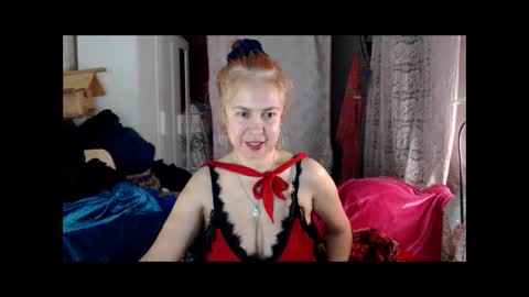 Snapshot of tanganiika chatting on December 10, 2024, 2:06 pm Milena online show from December 10, 2024, 2:06 pm