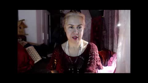 Milena online show from December 5, 2025, 6:37 pm