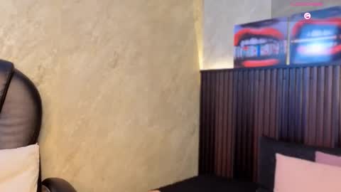 Tanisha online show from March 17, 2026, 11:52 pm