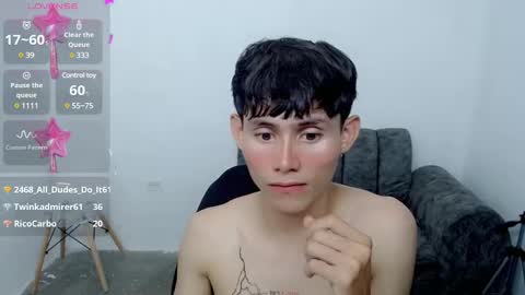 Snapshot of tanjiro_cute chatting on December 12, 2024, 10:13 am Andres online show from December 12, 2024, 10:13 am