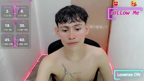 Snapshot of tanjiro_cute chatting on January 11, 2025, 3:34 am Andres online show from January 11, 2025, 3:34 am