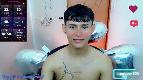 Snapshot of tanjiro_cute chatting on October 15, 2025, 9:53 am Andres online show from October 15, 2025, 9:53 am