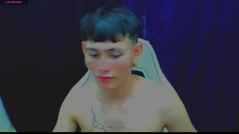 Snapshot of tanjiro_cute chatting on October 26, 2025, 8:37 pm Andres online show from October 26, 2025, 8:37 pm