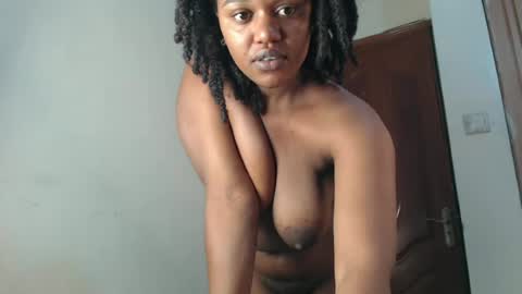 Snapshot of tannia004 chatting on June 17, 2026, 8:54 pm tania online show from June 17, 2026, 8:54 pm