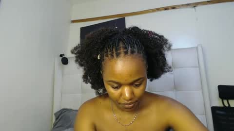 Snapshot of tannia004 chatting on July 9, 2026, 5:33 am tania online show from July 9, 2026, 5:33 am