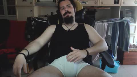 Snapshot of tantra_man_yogi chatting on May 22, 2026, 10:43 am Tantra Man Yogi online show from May 22, 2026, 10:43 am