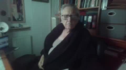 Snapshot of tantric43 chatting on April 30, 2026, 10:10 am alex tanner online show from April 30, 2026, 10:10 am