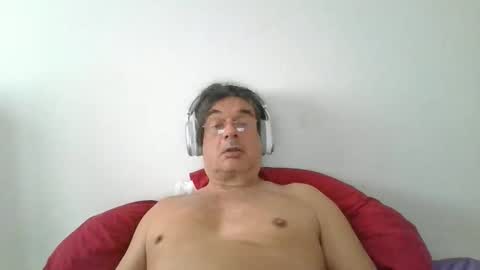 tantriceye online show from April 26, 2026, 3:53 pm