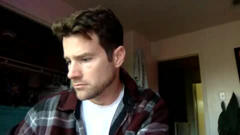 Dr. Love online show from November 4, 2025, 1:32 pm