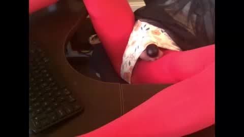 Tanya coxxx  online show from December 21, 2025, 2:46 pm