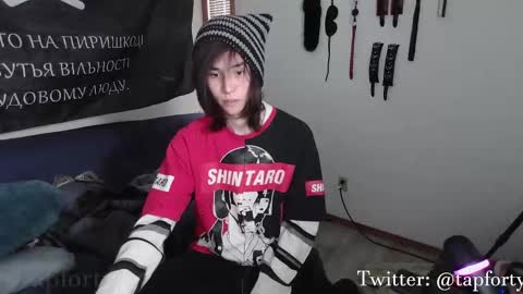 tap_forty online show from October 5, 2025, 11:46 pm