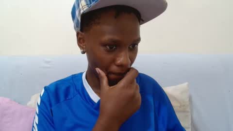 Tara online show from October 12, 2025, 5:12 pm