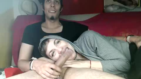 T  J   online show from April 21, 2026, 1:17 pm