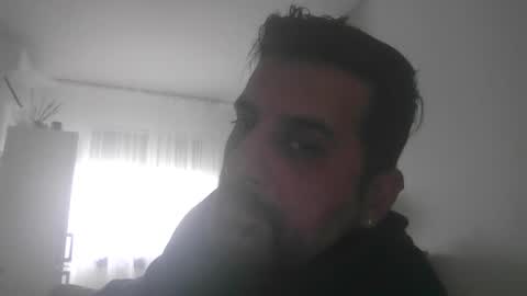 tarkan198 online show from December 3, 2024, 11:01 am