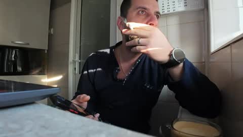 tarkan198 online show from January 12, 2025, 7:11 am