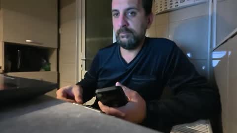 tarkan198 online show from February 23, 2025, 7:17 pm