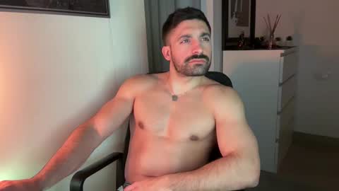 tarquit8 online show from March 2, 2026, 9:43 pm