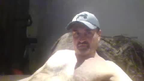 Snapshot of tarzeny77 chatting on April 1, 2026, 2:23 am tarzeny77 online show from April 1, 2026, 2:23 am