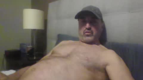 Snapshot of tarzeny77 chatting on April 18, 2026, 12:58 am tarzeny77 online show from April 18, 2026, 12:58 am