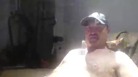Snapshot of tarzeny77 chatting on April 27, 2026, 3:15 am tarzeny77 online show from April 27, 2026, 3:15 am