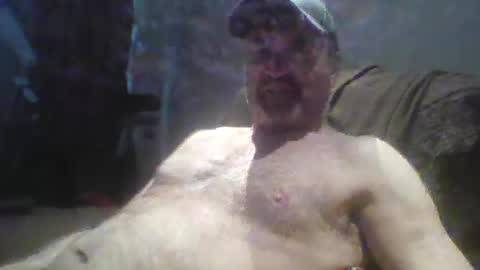 Snapshot of tarzeny77 chatting on May 4, 2026, 4:47 pm tarzeny77 online show from May 4, 2026, 4:47 pm