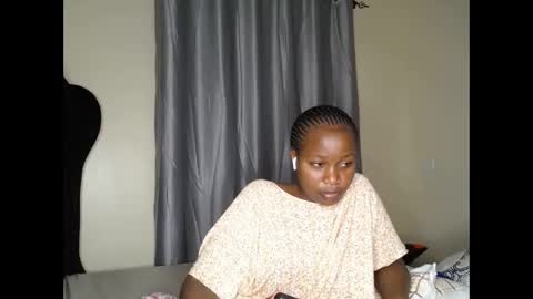 Snapshot of tasha_kimmy chatting on September 13, 2025, 6:08 pm Ireen online show from September 13, 2025, 6:08 pm