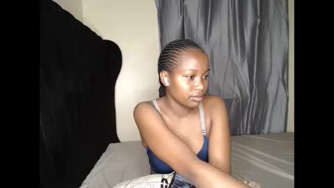 Snapshot of tasha_kimmy chatting on September 19, 2025, 6:19 pm Ireen online show from September 19, 2025, 6:19 pm