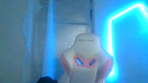 tasha_sky online show from January 18, 2025, 12:57 am