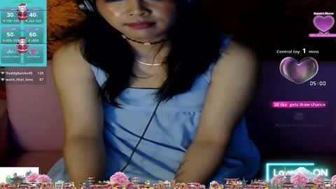 TashaKai online show from December 3, 2025, 3:25 am