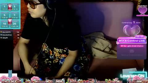 TashaKai online show from January 12, 2026, 3:39 pm