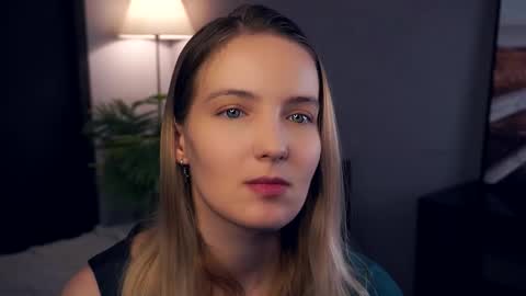 Snapshot of tashinapetitto chatting on October 11, 2025, 7:29 am Your Ressie online show from October 11, 2025, 7:29 am