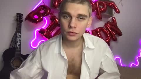 Snapshot of tasteithorny chatting on January 15, 2025, 10:35 pm tasteithorny online show from January 15, 2025, 10:35 pm