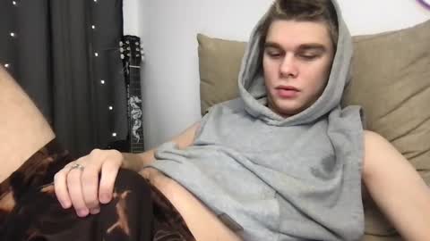 Snapshot of tasteithorny chatting on February 24, 2025, 6:27 am tasteithorny online show from February 24, 2025, 6:27 am