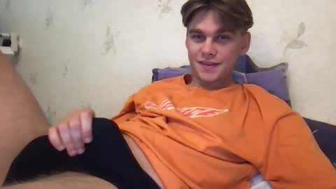 Snapshot of tasteithorny chatting on September 12, 2025, 10:26 am tasteithorny online show from September 12, 2025, 10:26 am