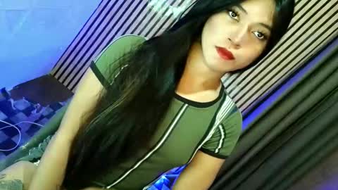 Snapshot of tasteofinnocent69 chatting on November 10, 2025, 8:02 am online show from November 10, 2025, 8:02 am