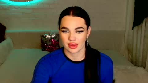 tasty_babyy online show from January 13, 2025, 6:59 pm