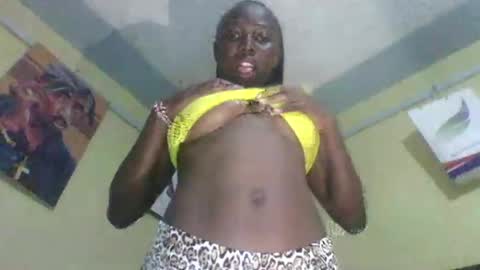 Snapshot of tat493864 chatting on October 15, 2025, 4:18 pm tat493864 online show from October 15, 2025, 4:18 pm