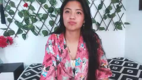 Snapshot of tatianagp chatting on October 1, 2025, 11:38 am Laura gonzalez online show from October 1, 2025, 11:38 am