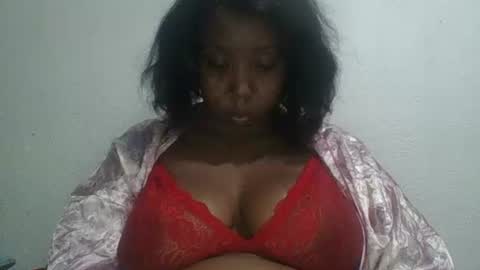 Snapshot of tatianahery chatting on February 22, 2026, 4:24 am tatianahery online show from February 22, 2026, 4:24 am